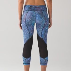 LULULEMON Strive Multi Black size 4 NWOT